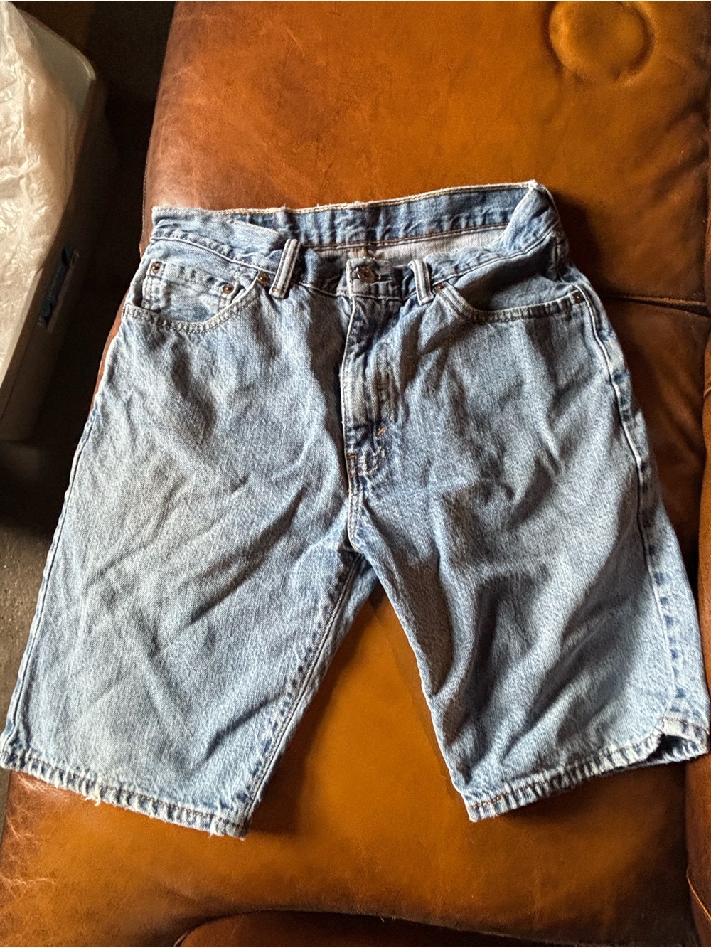 Classic Light Wash Denim Men's Levi’s Shorts SZ 32